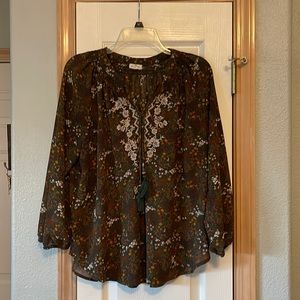 Blouse, tassel detail. Size XL